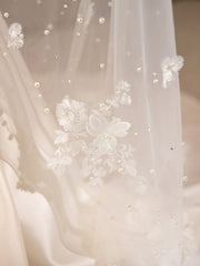 Floral Embroidered Mesh Faux Pearl Decor Bridal Veil