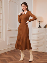 Contrast Collar Pleated Sweater Dress