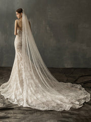 Faux Pearl Decor Bridal Veil