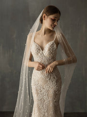 Faux Pearl Decor Bridal Veil