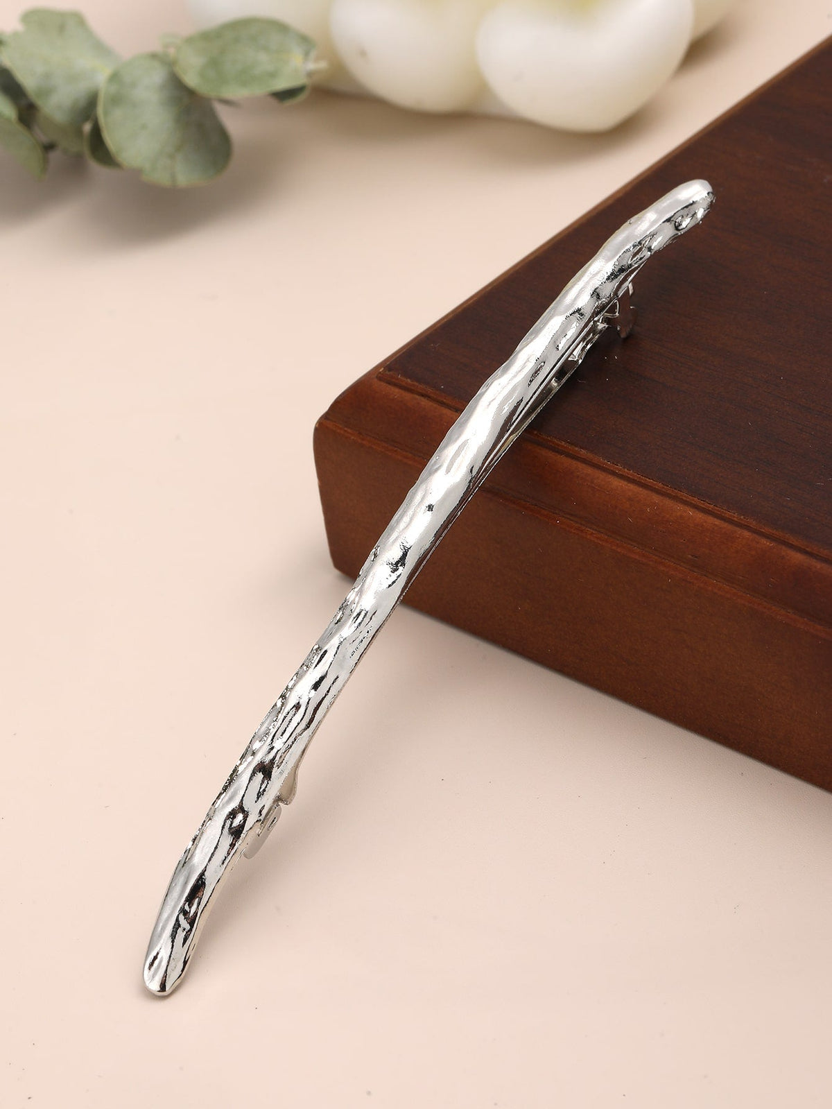 Minimalist Metallic U-Shaped Back Head Spring Clip Street