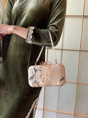 Women's Vintage Peony Embroidery Clutch Bag