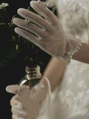 1pair Bridal Gloves Made Of White Gauze And Faux Pearl, Sewed, Short Style For Wedding Photography