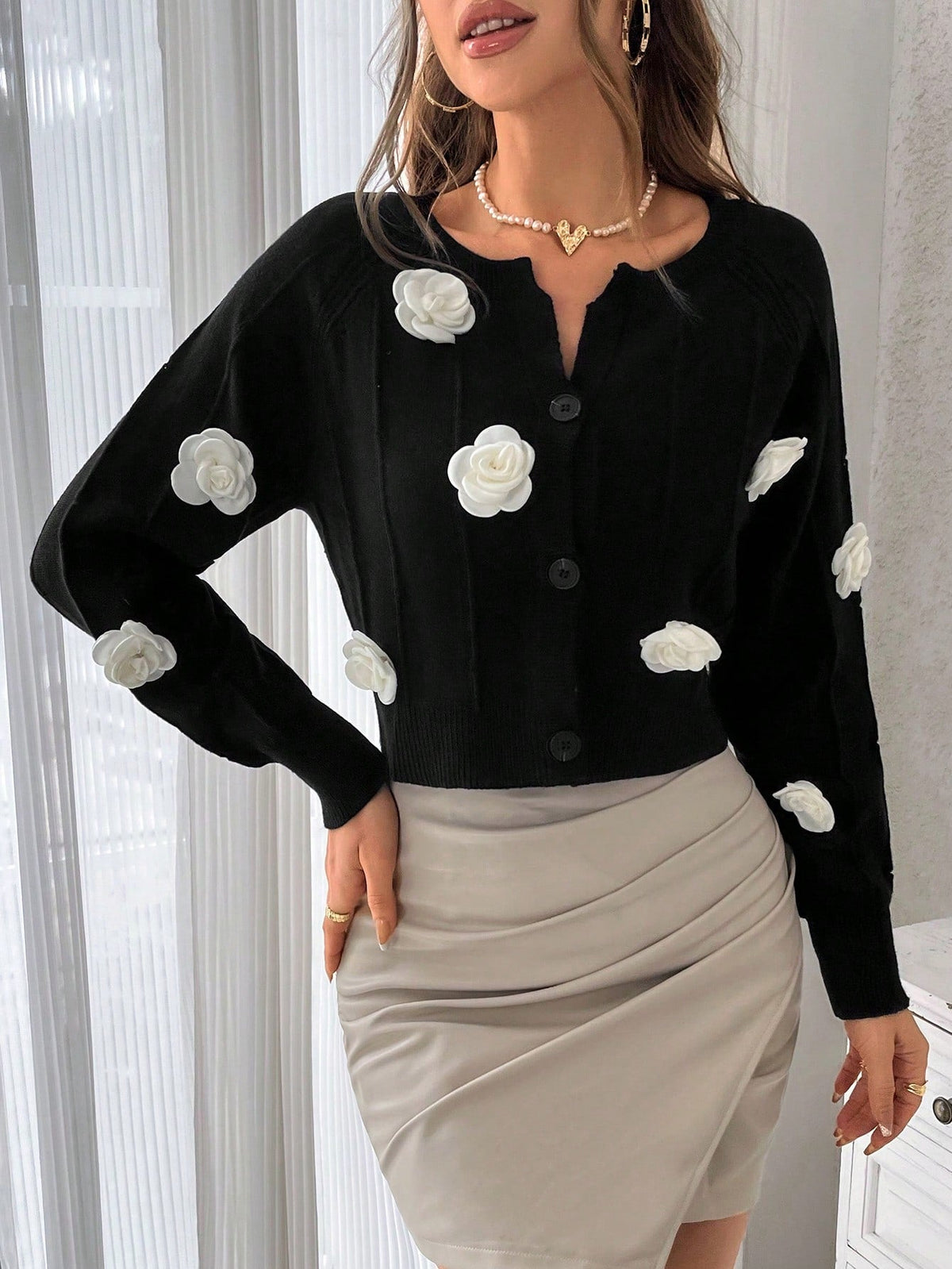 3D Floral Pattern Raglan Sleeve Cardigan