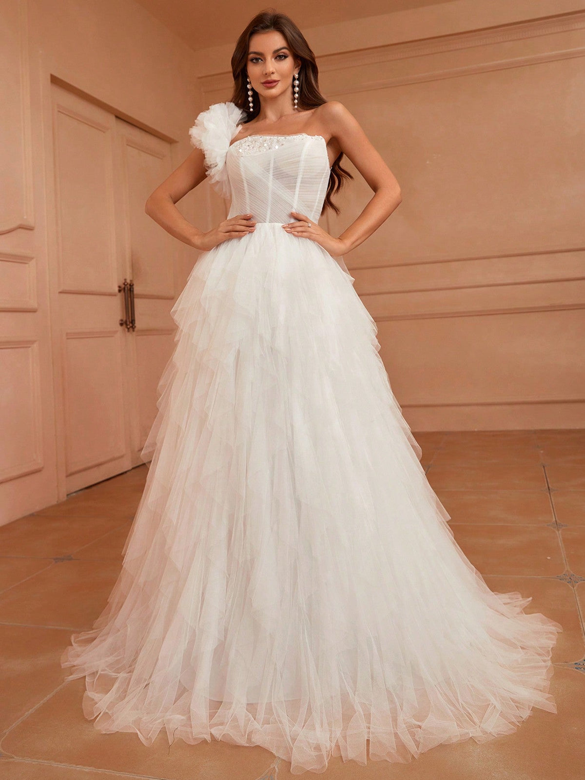 Mermaid Style One-Shoulder Wedding Dress With 3d Flower And Ruffle Hem