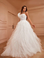 Mermaid Style One-Shoulder Wedding Dress With 3d Flower And Ruffle Hem