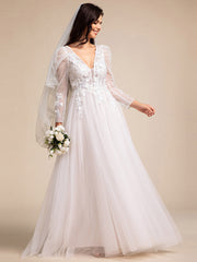 Exquisite V Neck Backless Long Sleeves Tulle Wedding Dresses with Applique Decoration