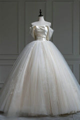 Luxury Ball gown for bride, Off shoulder Tulle wedding gown, Customized Lace bridal dress