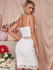 Spaghetti Strap Zip-Back Lace Dress