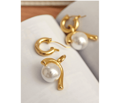 Women's Retro Plastic Pearl Baroque Earrings - Shah S. Sahota
